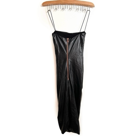 Nookie Sleek Midi Dress - Picture 4 of 5